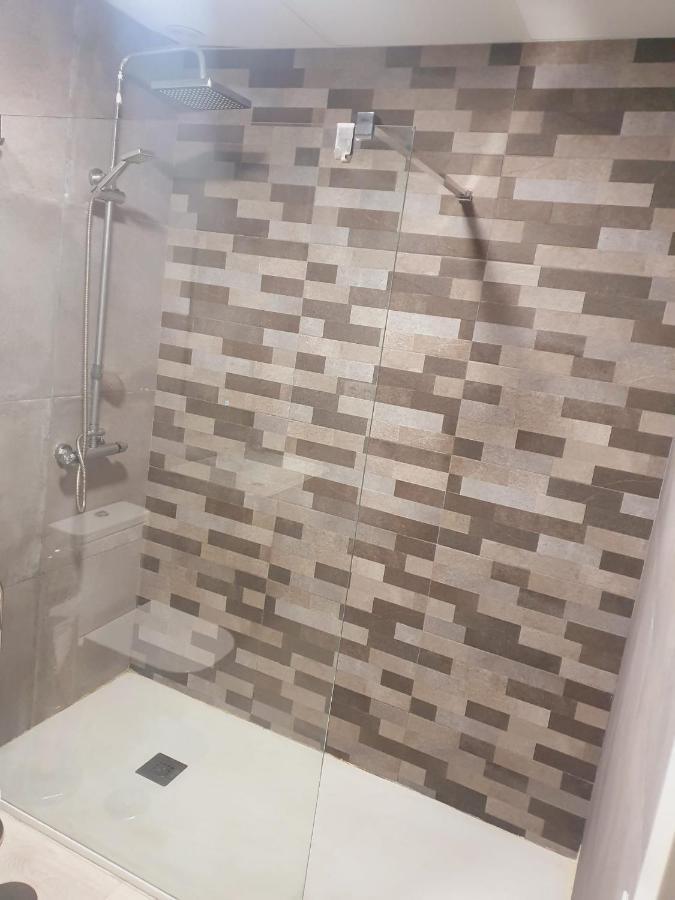 Piso Estupendo A 3 Min De La Estacion De Tren Ave Y Bus Apartment Malaga Luaran gambar