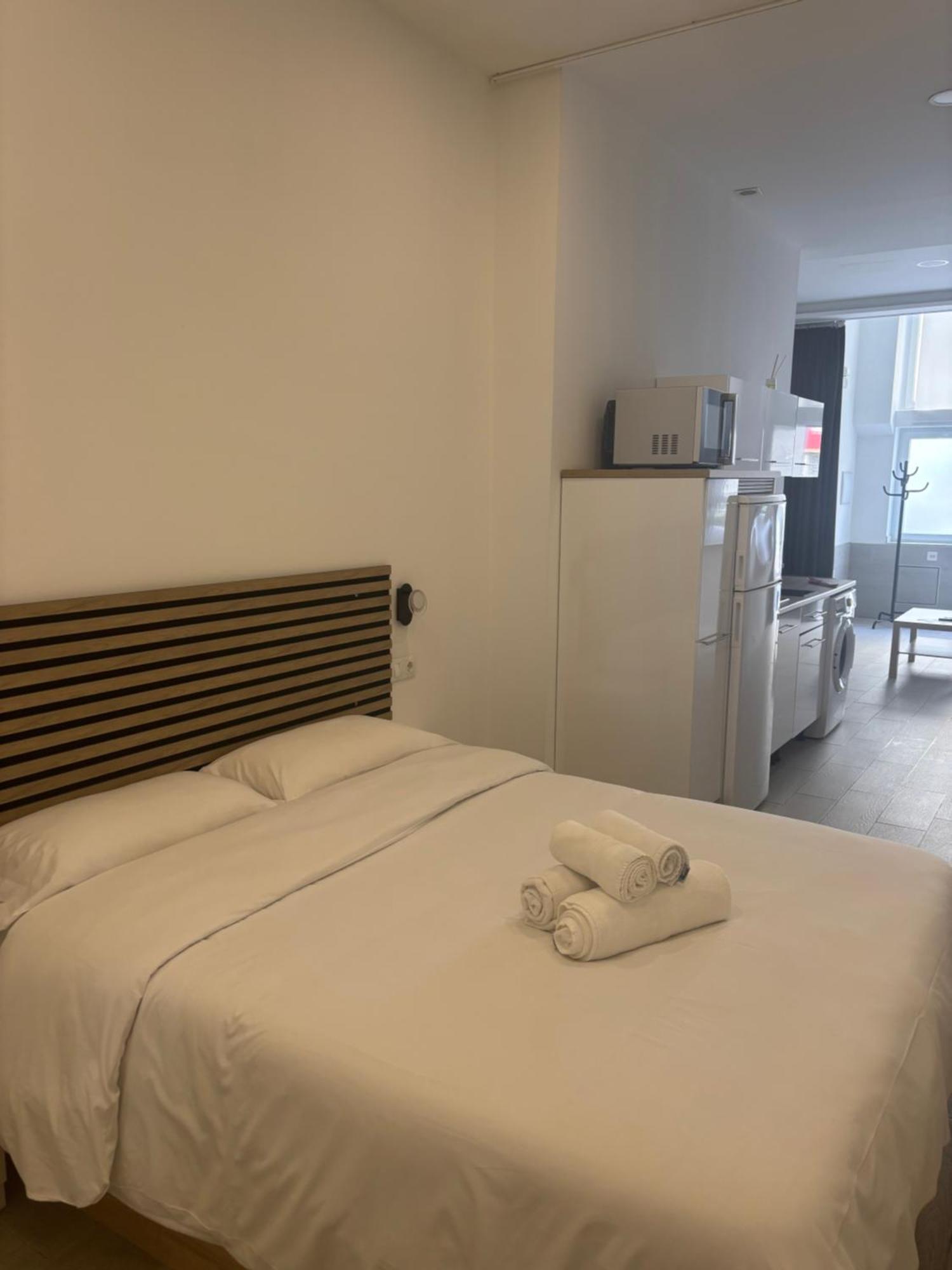 Piso Estupendo A 3 Min De La Estacion De Tren Ave Y Bus Apartment Malaga Luaran gambar